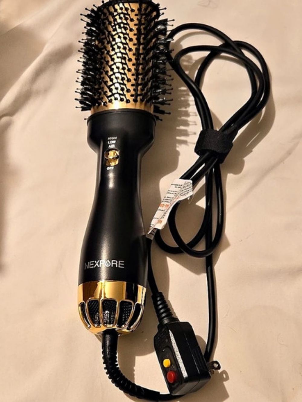 Nexpore Hot Air Brush Dryer in Black